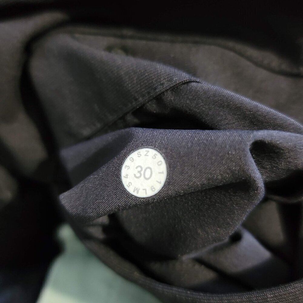 Lululemon Commission Pant Slim *Warpstreme 30" Black M5439S - Picture 4 of 4